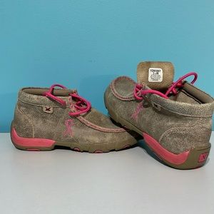 Twisted X Driving Moc